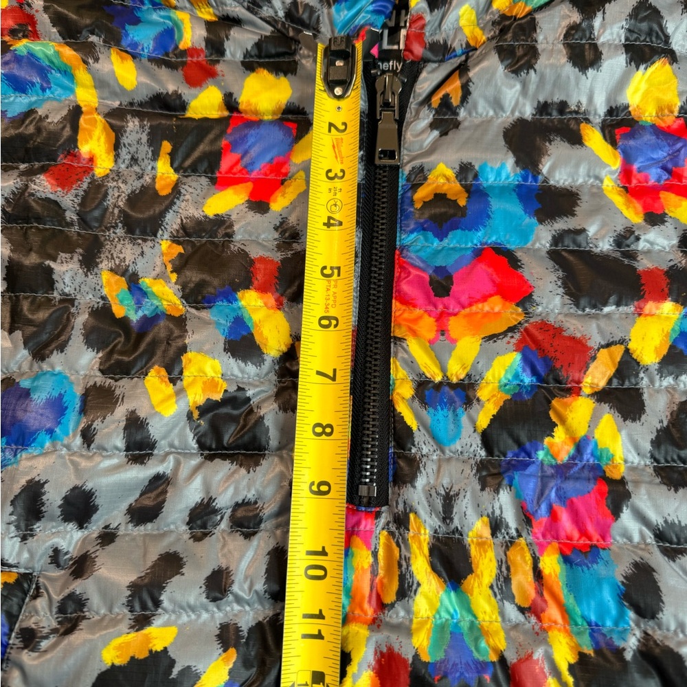 NWOT THINK ROYLN Quilted Puffer Poncho Size M/L - Picture 15 of 15